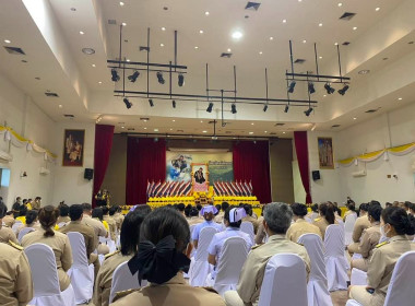พิธีถวายราชสักการะวางพานพุ่มดอกไม้สด เนื่องใน ... พารามิเตอร์รูปภาพ 5