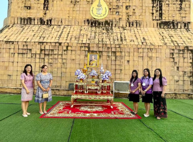 พิธีทำบุญตักบาตร เนื่องในโอกาสวันคล้ายวันพระราชสมภพ ... พารามิเตอร์รูปภาพ 7