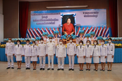 พิธีวางพานพุ่มดอกไม้ถวายสักการะ ... พารามิเตอร์รูปภาพ 1