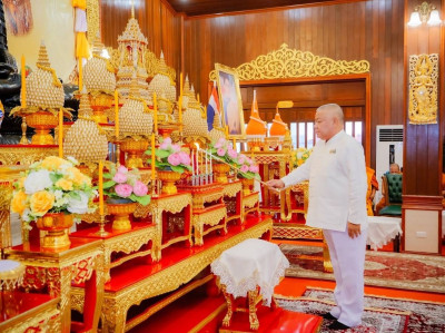 เข้าร่วมพิธีเจริญพระพุทธมนต์ถวายพระพรชัยมงคลแด่ ... พารามิเตอร์รูปภาพ 1